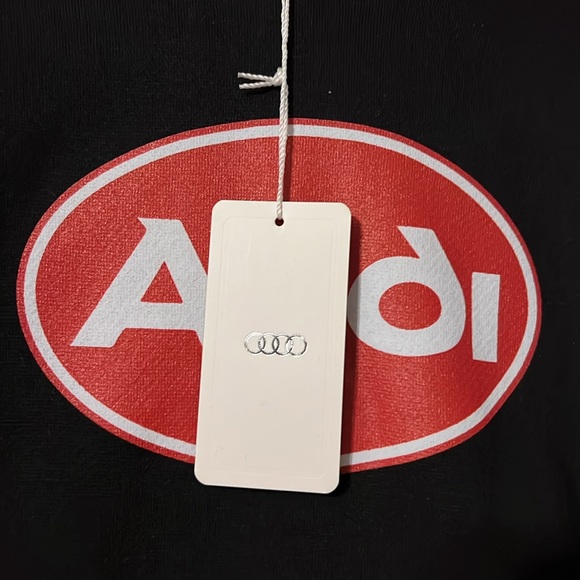 AUDI HOODIE - Picture 2 of 4